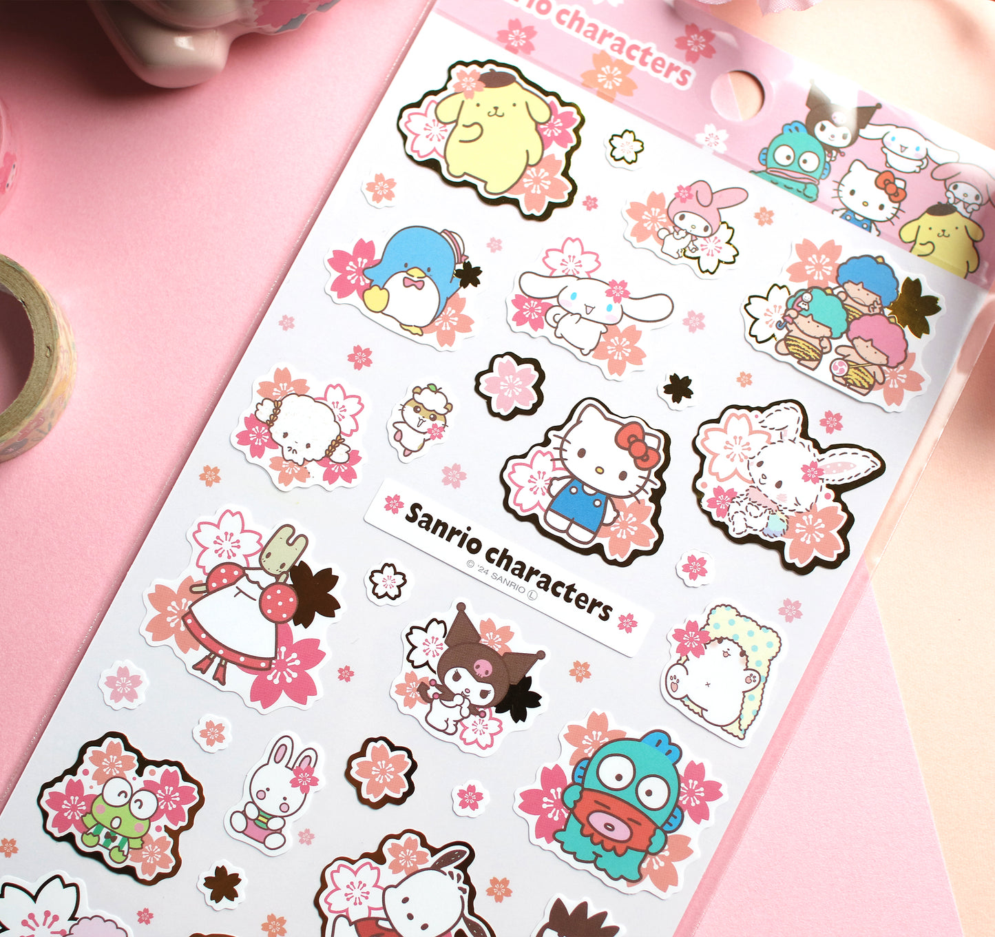 🌸דף מדבקות - סאנריו פריחת הדובדבן🌸